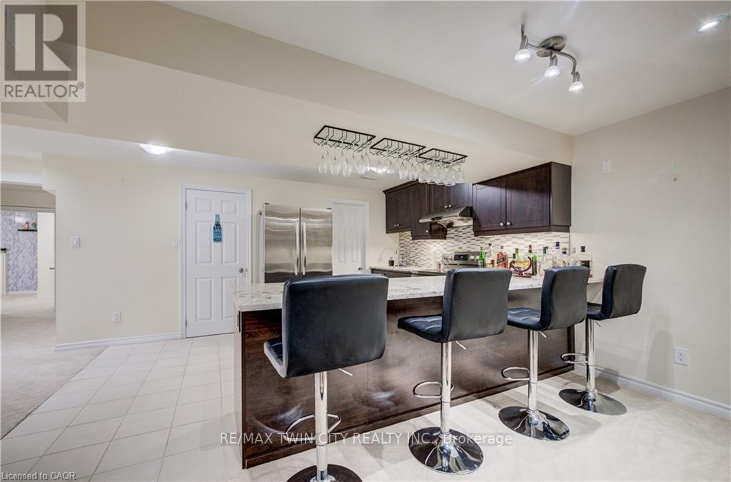 356 Robert Ferrie Drive, Kitchener, Ontario N2P 2Y6 - Photo 36 - X13456586