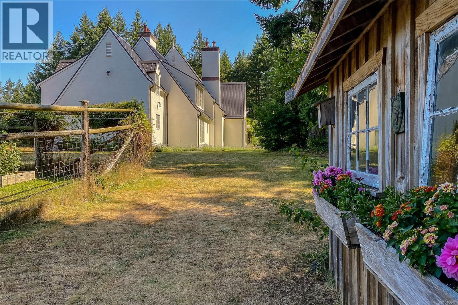 377 Seymour Hts, Salt Spring, British Columbia  V8K 2B6 - Photo 35 - 1040647