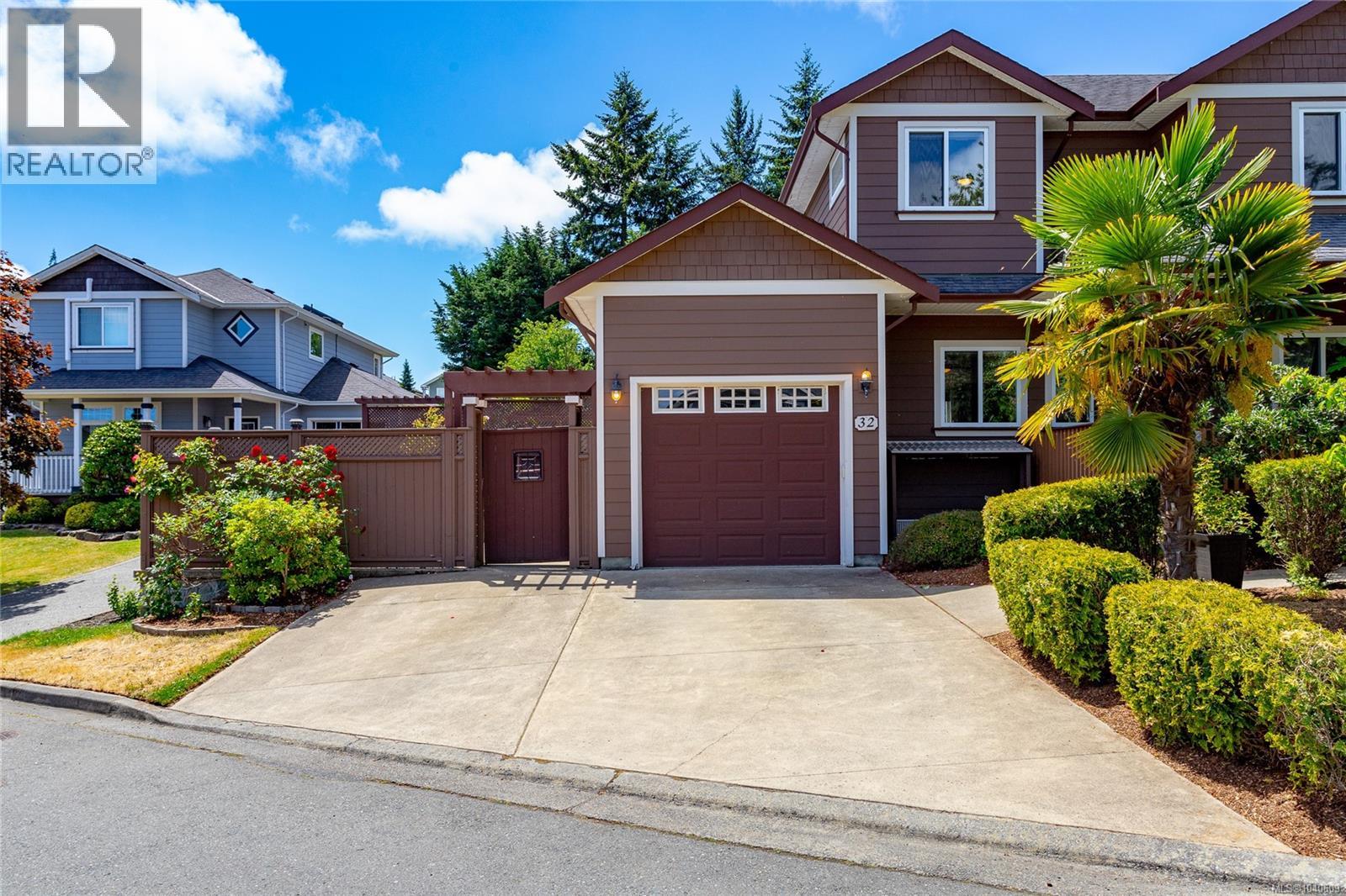 32 Stoneridge Dr, View Royal, British Columbia  V9B 6M4 - Photo 3 - 1040609