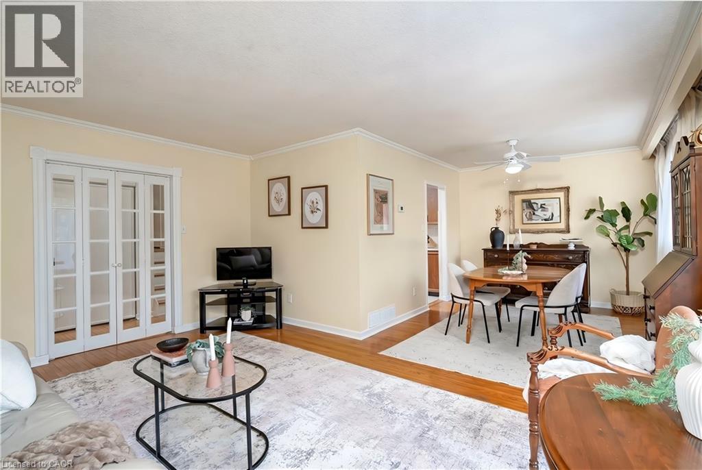 652 Ardleigh Crescent, Burlington, Ontario  L7L 4K8 - Photo 17 - 40828100
