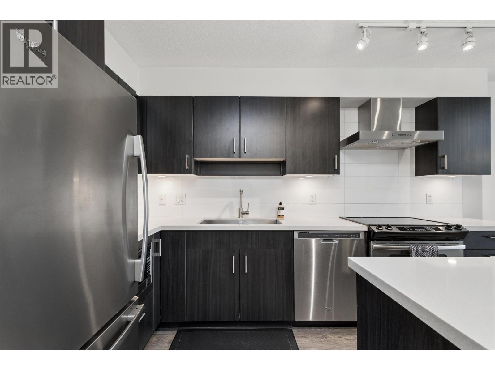 605 500 Royal Avenue, New Westminster, British Columbia  V3L 0G5 - Photo 3 - R3136956