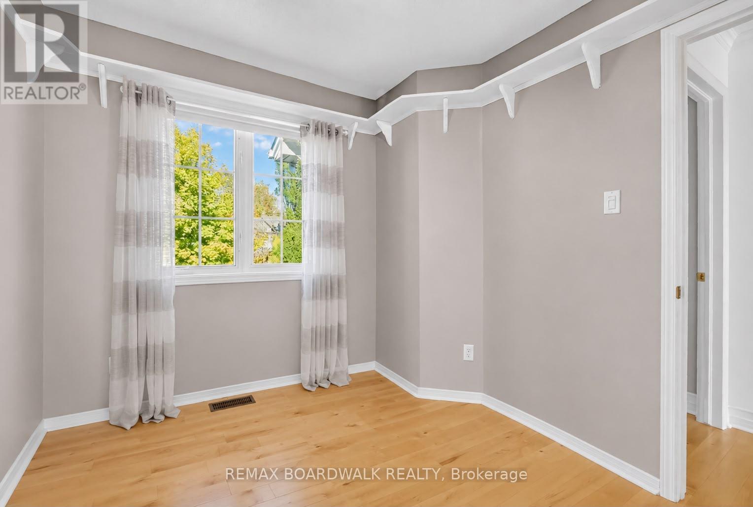 42 College Circle, Ottawa, Ontario  K1K 4R8 - Photo 13 - X13456768