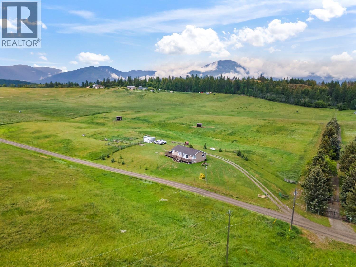 3149 Phillips Road, Lister, British Columbia V0B 1G2 - Photo 7 - 10391209