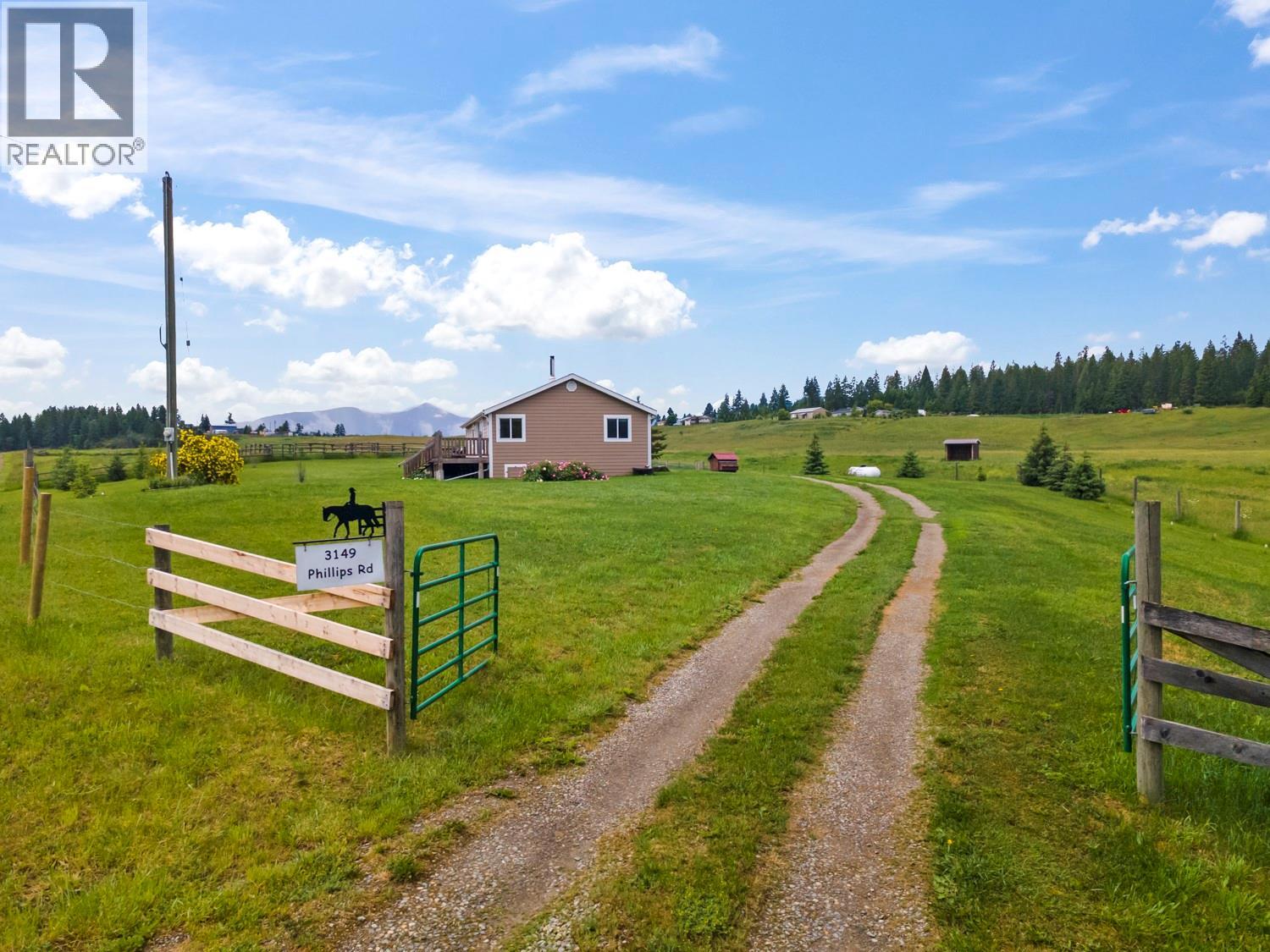 3149 Phillips Road, Lister, British Columbia V0B 1G2 - Photo 3 - 10391209