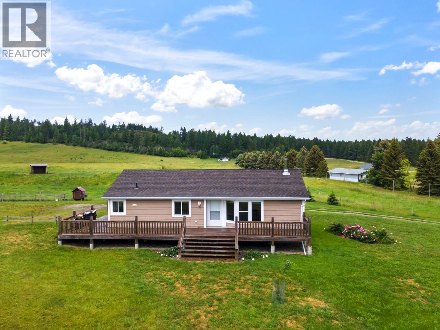 3149 Phillips Road, Lister, British Columbia V0B 1G2 - Photo 2 - 10391209