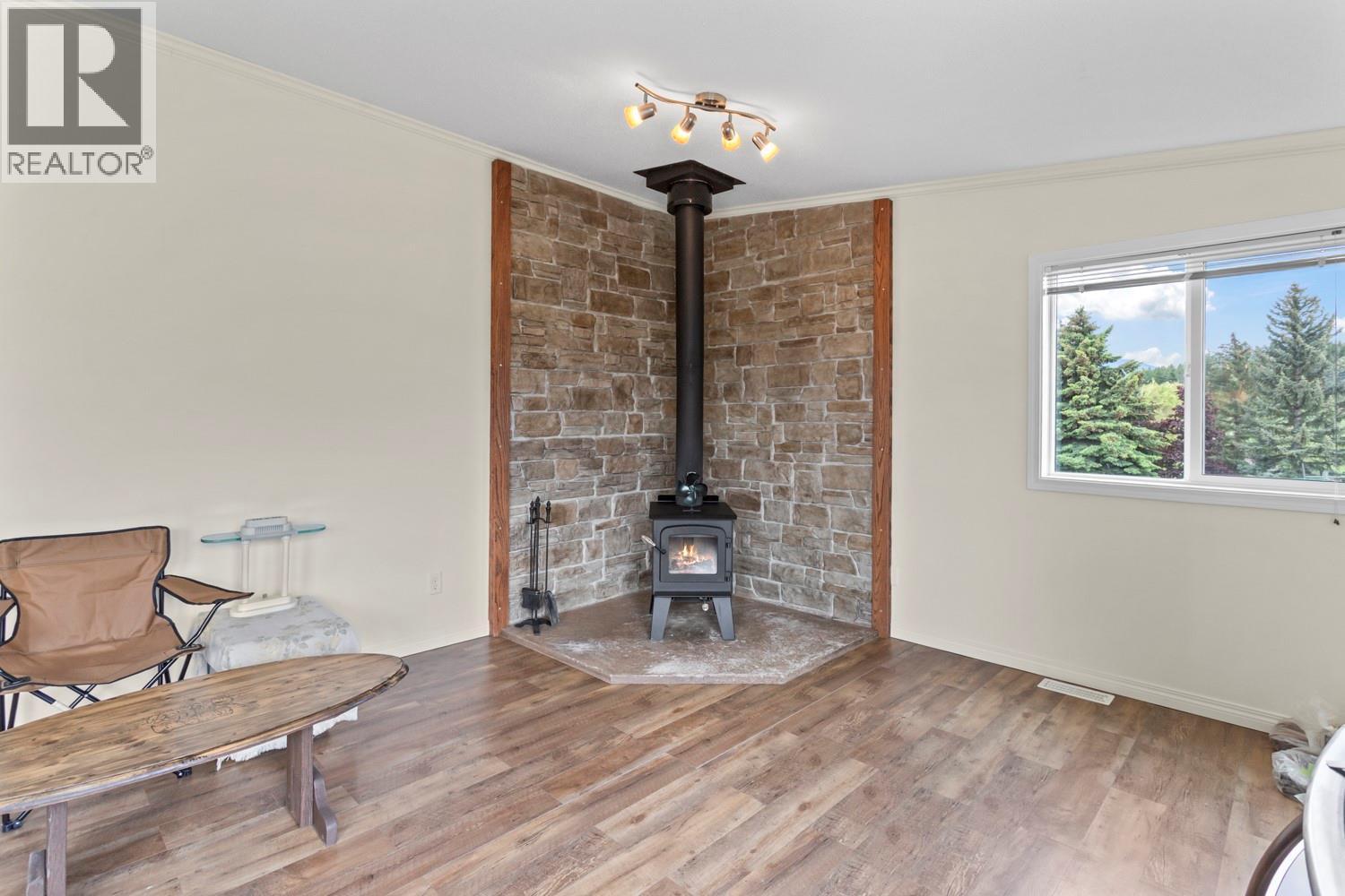 3149 Phillips Road, Lister, British Columbia V0B 1G2 - Photo 14 - 10391209