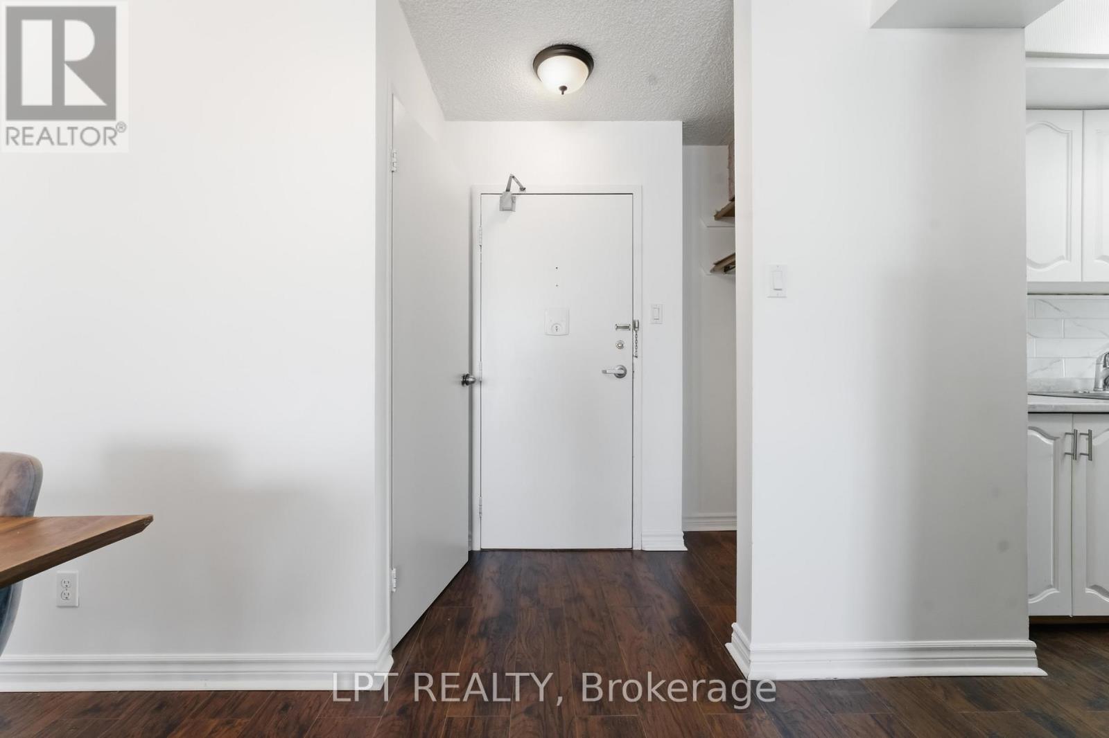 314 - 555 Brittany Drive, Ottawa, Ontario  K1K 4C5 - Photo 7 - X13047930