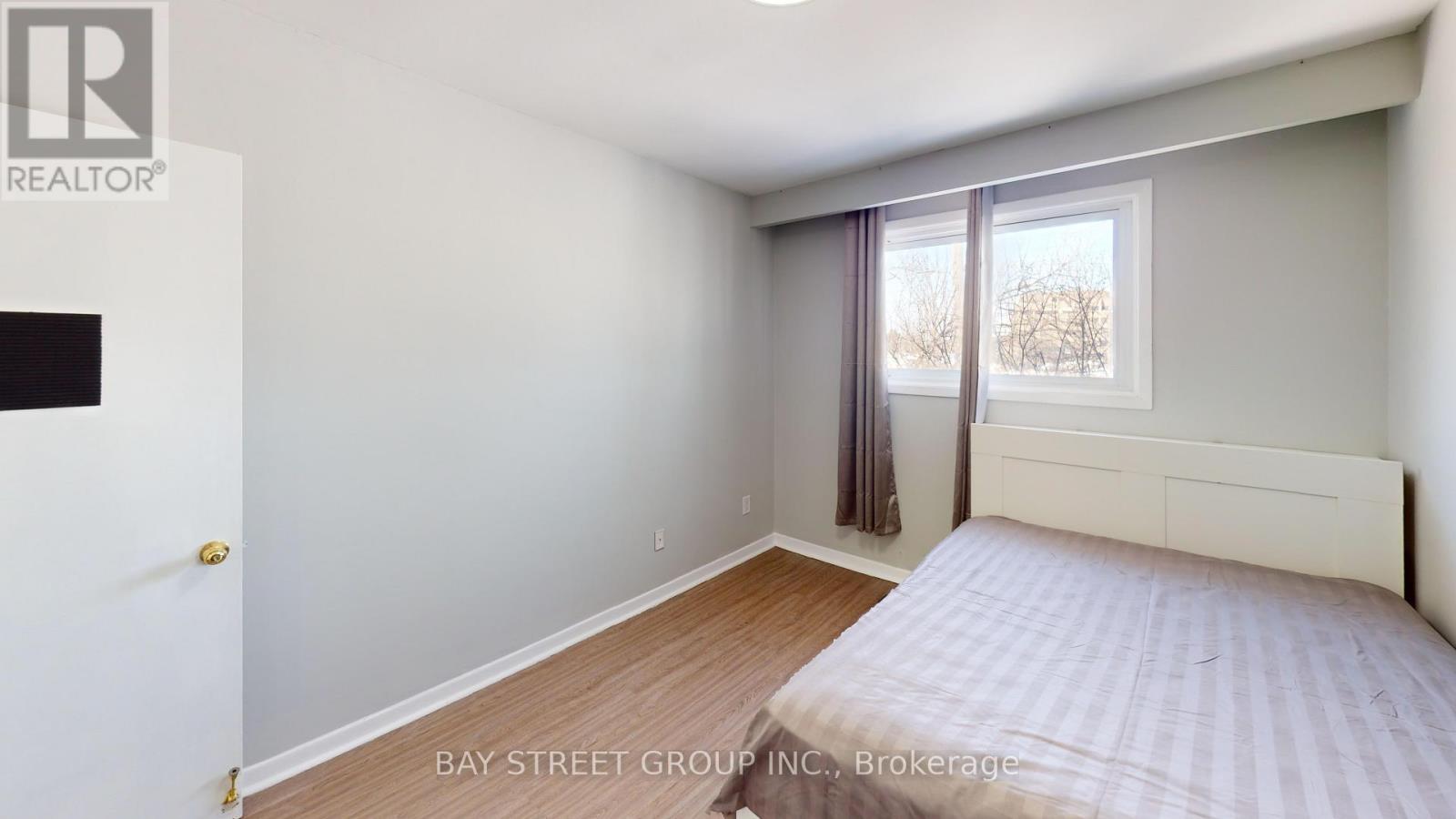 42 Iangrove Terrace, Toronto, Ontario  M1W 2H2 - Photo 12 - E13456732