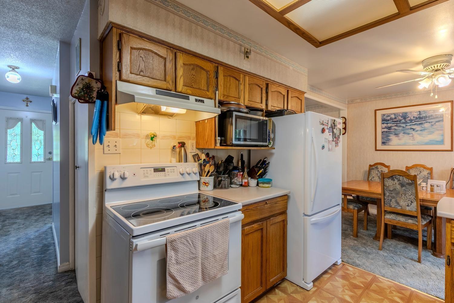 17360 58a Avenue, Surrey, British Columbia  V3S 1M8 - Photo 14 - R3136831