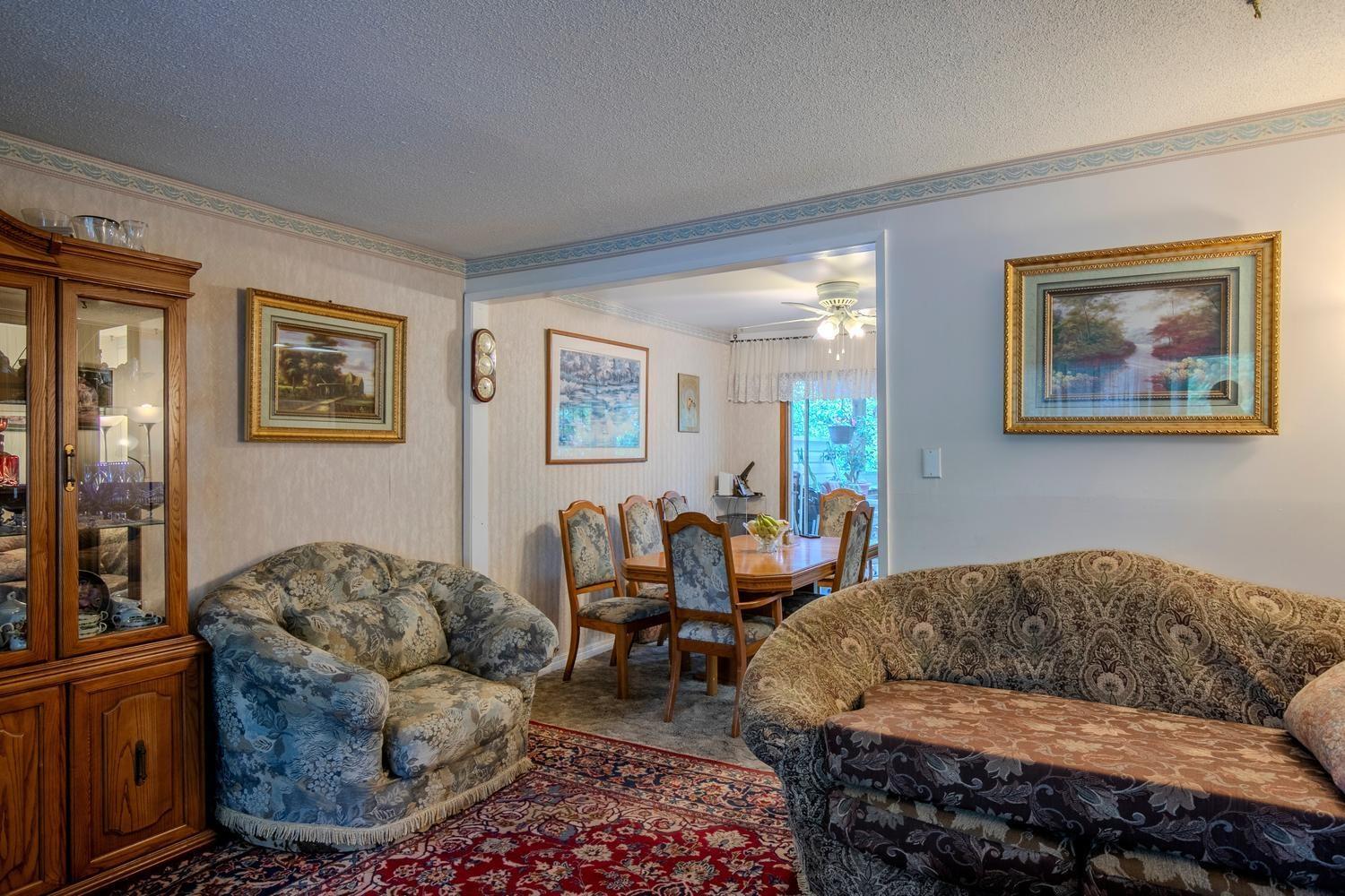17360 58a Avenue, Surrey, British Columbia  V3S 1M8 - Photo 10 - R3136831