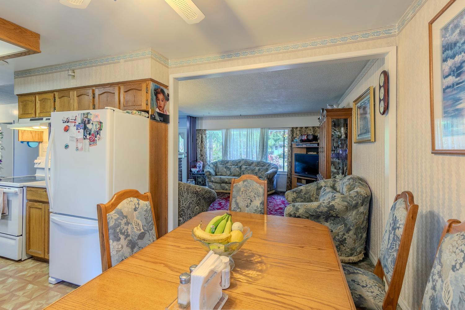 17360 58a Avenue, Surrey, British Columbia  V3S 1M8 - Photo 11 - R3136831