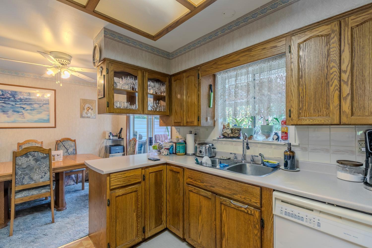 17360 58a Avenue, Surrey, British Columbia  V3S 1M8 - Photo 15 - R3136831