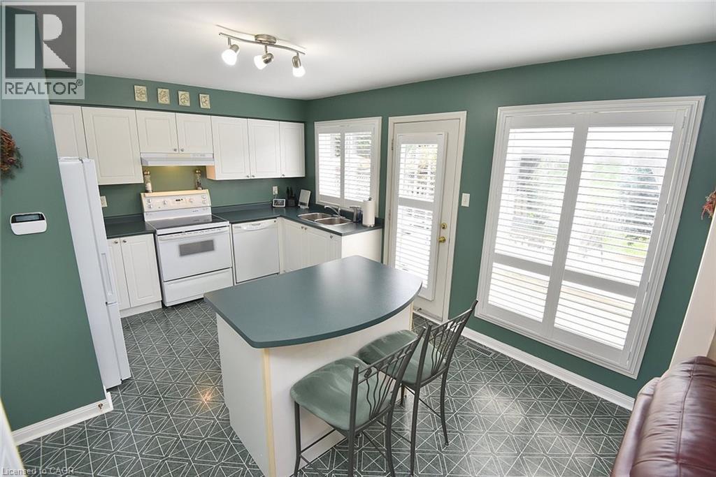 5156 Ridgewell Road, Burlington, Ontario  L7L 6N7 - Photo 13 - 40840710