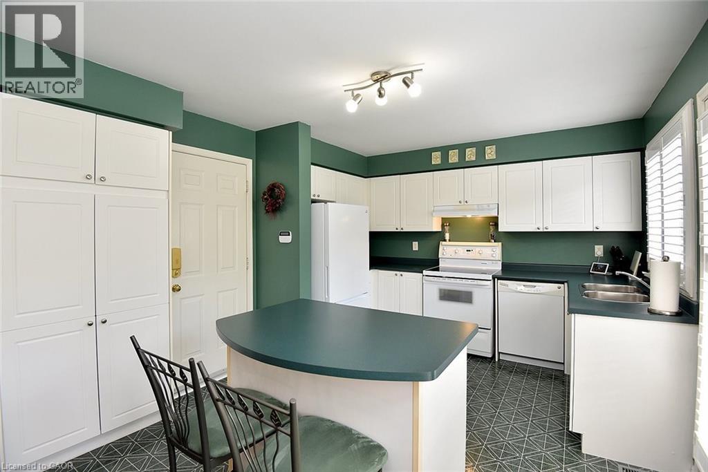 5156 Ridgewell Road, Burlington, Ontario  L7L 6N7 - Photo 15 - 40840710