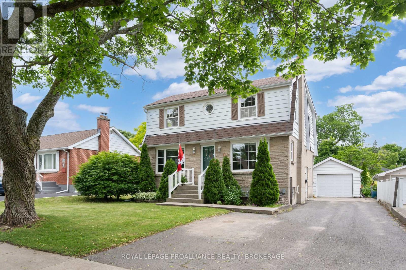 12 Westmoreland Road, Kingston, Ontario  K7M 1J5 - Photo 1 - X13456606