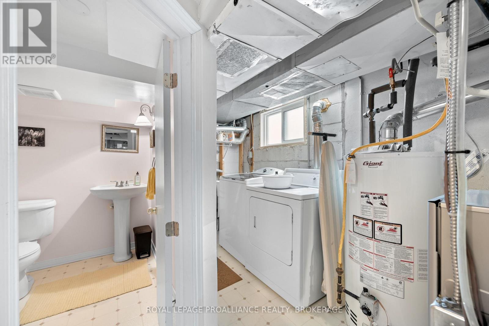 12 Westmoreland Road, Kingston, Ontario  K7M 1J5 - Photo 37 - X13456606