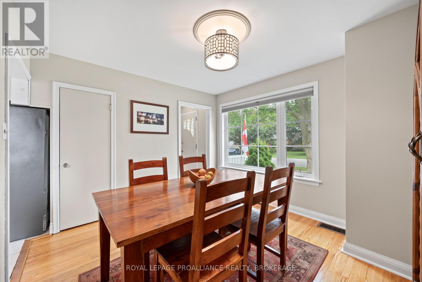 12 Westmoreland Road, Kingston, Ontario  K7M 1J5 - Photo 8 - X13456606