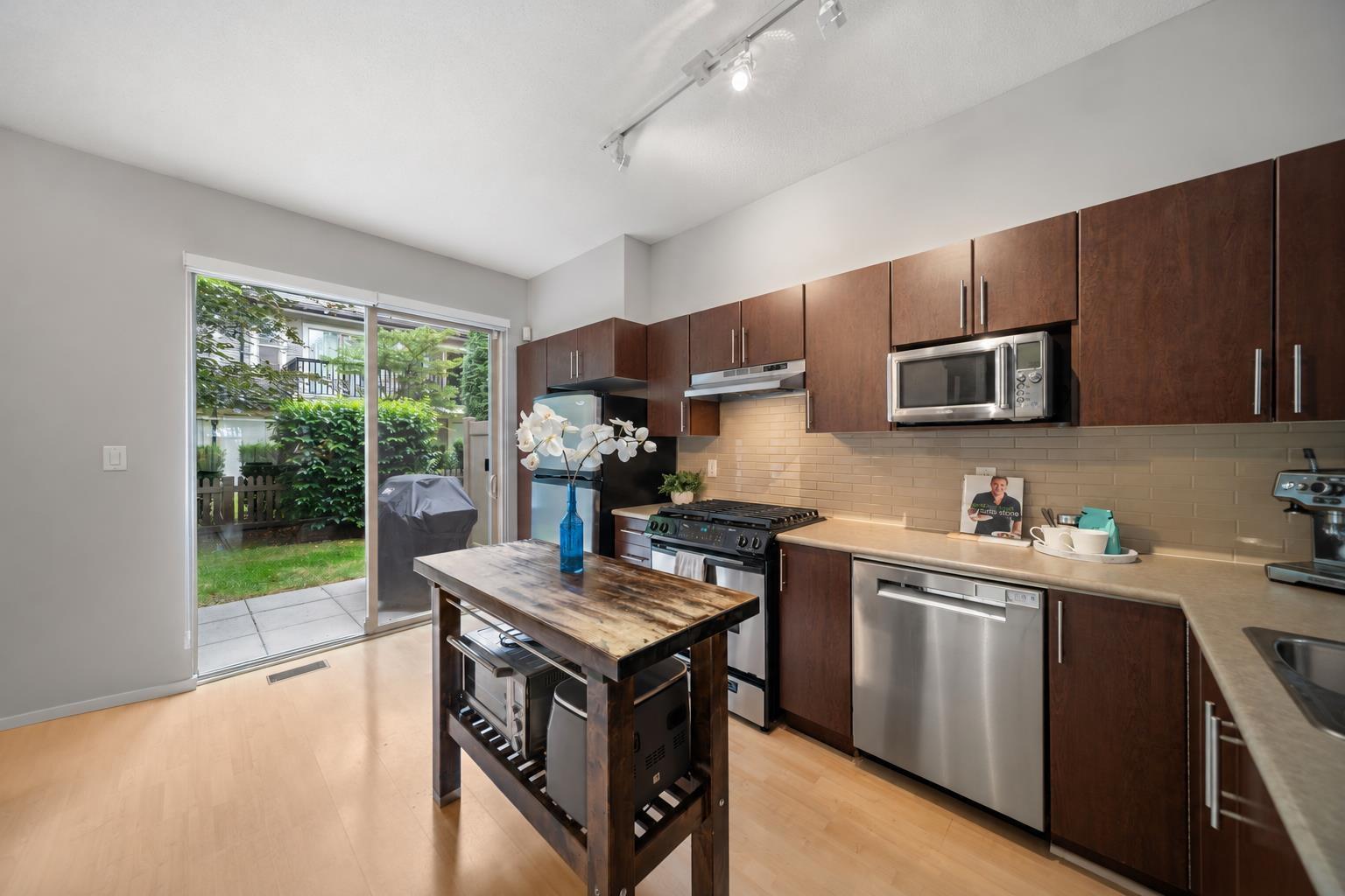 8 15152 62a Avenue, Surrey, British Columbia  V3S 1V1 - Photo 11 - R3136636