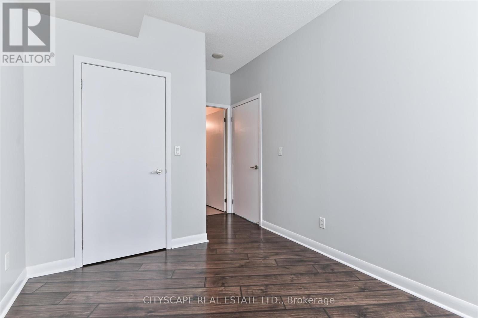 411 - 15 Bruyeres Mews, Toronto, Ontario  L6W 1T8 - Photo 12 - C13455724