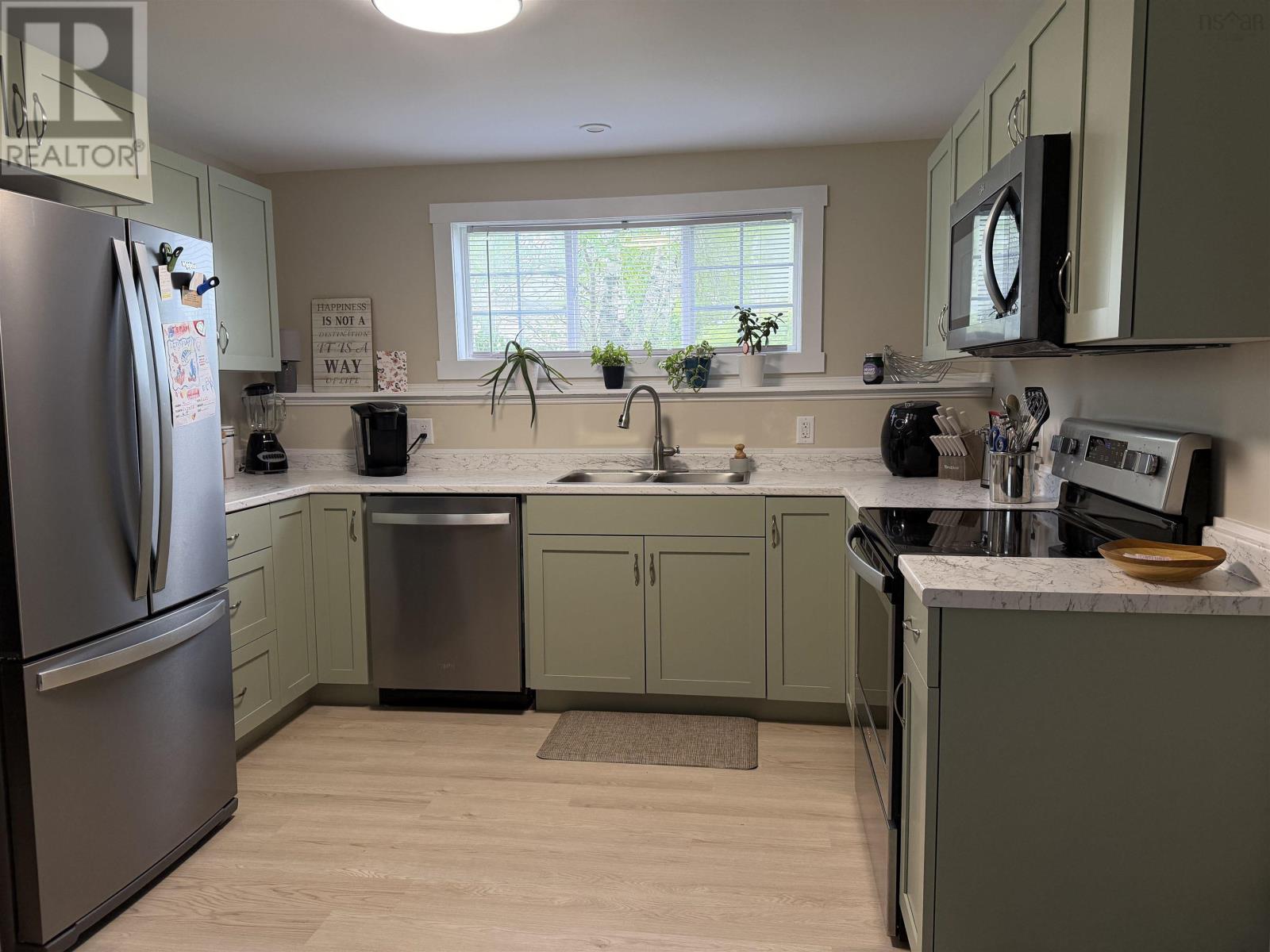 27 Macintosh Avenue, Bible Hill, Nova Scotia  B2N 4L5 - Photo 15 - 202614667