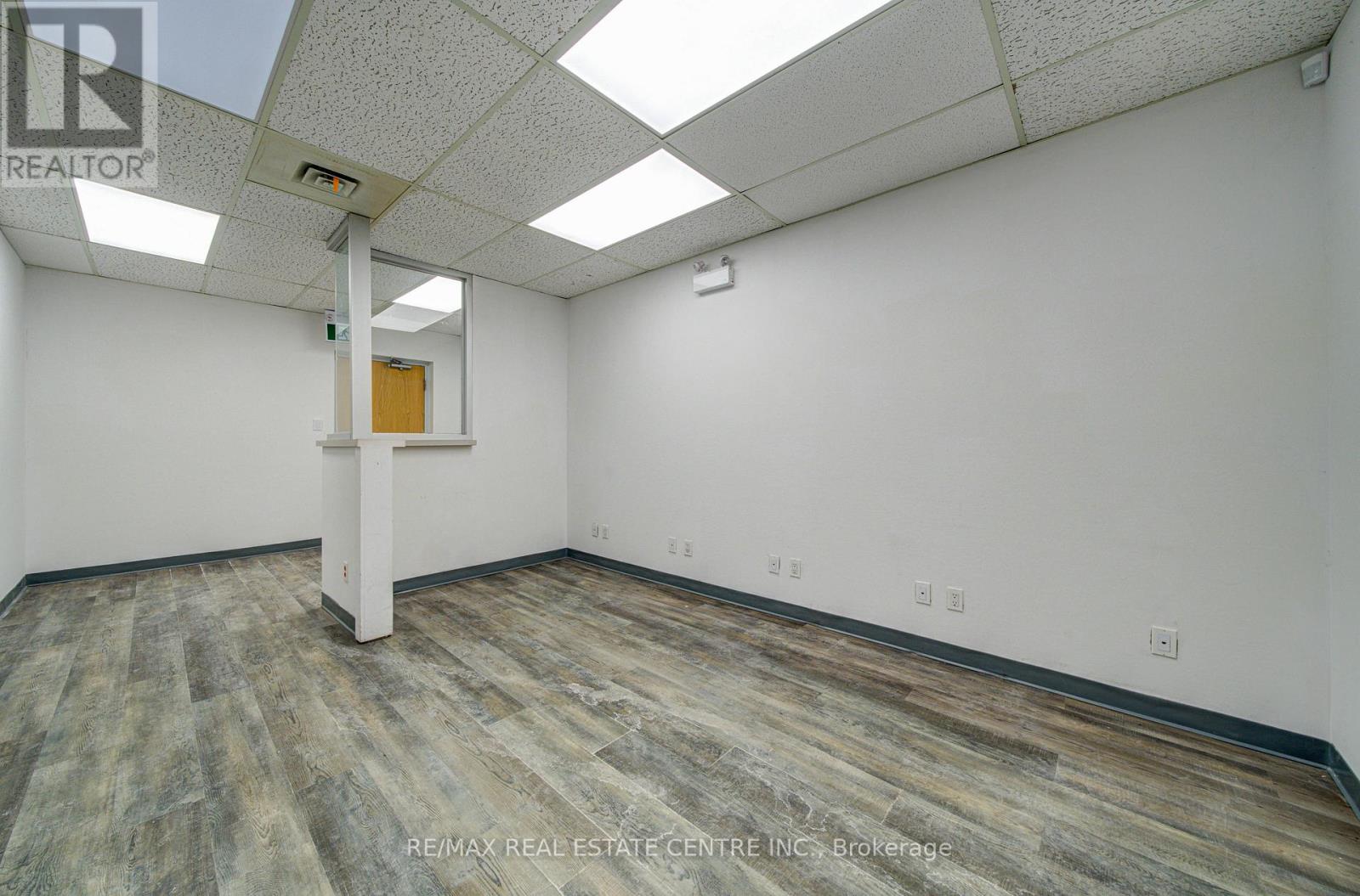 L10 - 15 Elizabeth Street, Orangeville, Ontario  L9W 3X3 - Photo 6 - W13022080