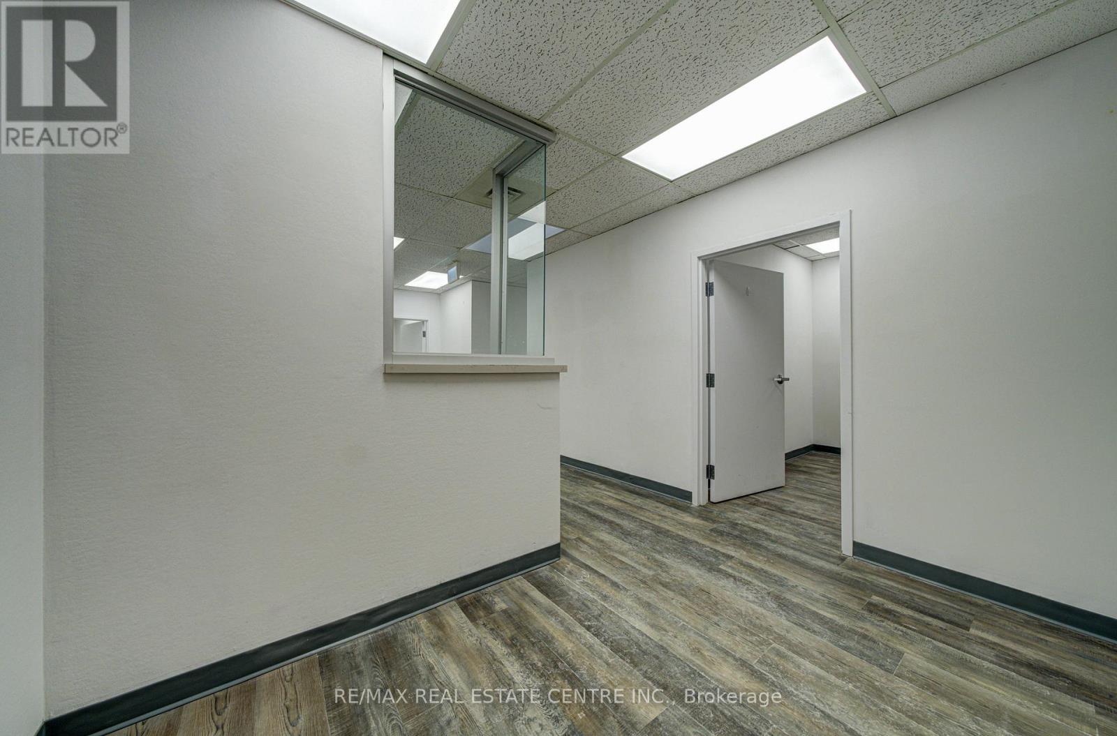 L10 - 15 Elizabeth Street, Orangeville, Ontario  L9W 3X3 - Photo 4 - W13022080