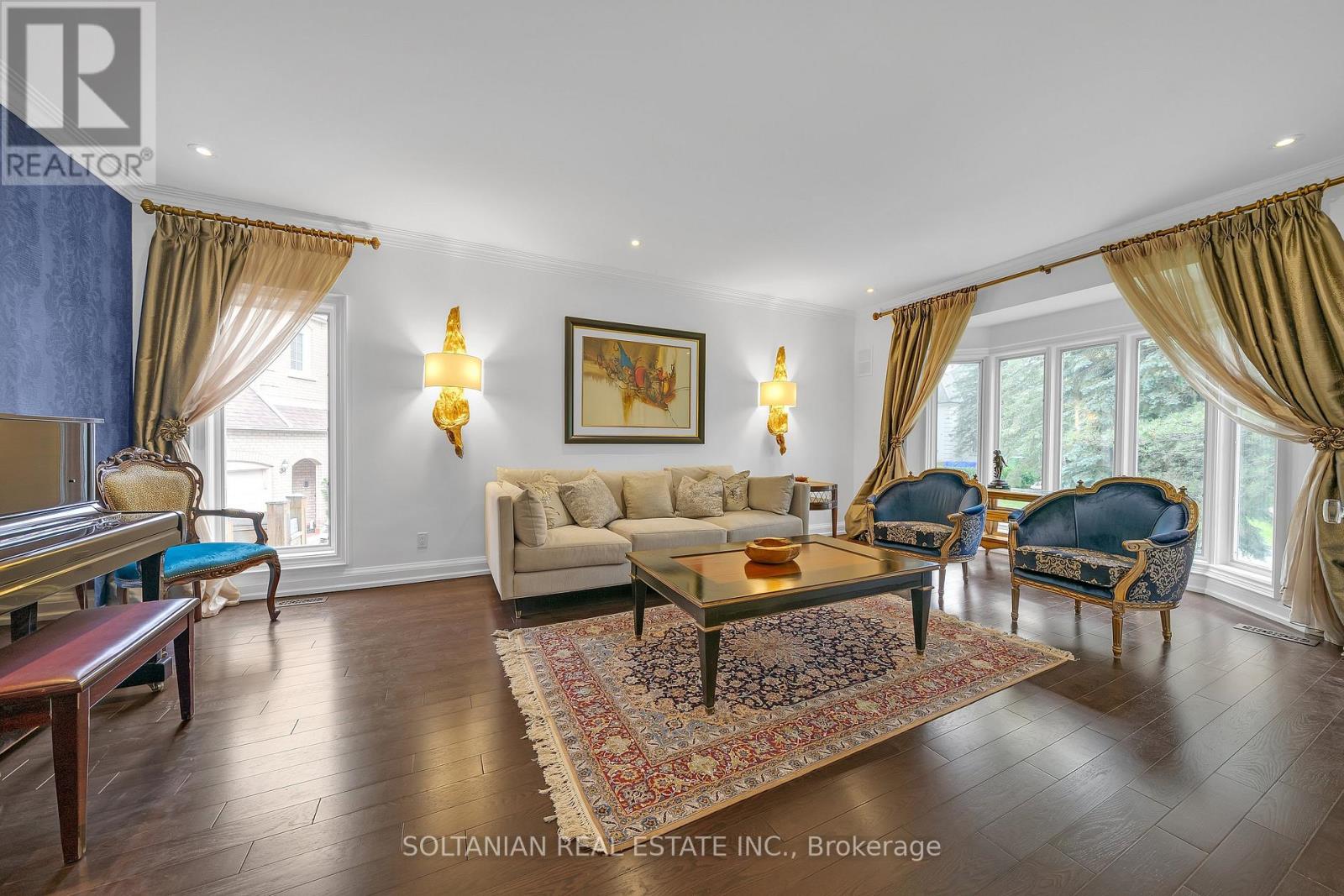 6 Fairfield Place, Markham, Ontario  L3T 7M7 - Photo 4 - N13456766