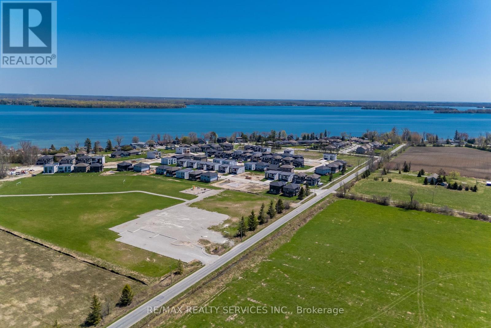 3700 Quayside Drive, Severn (West Shore), Ontario  L3V 6H3 - Photo 10 - S13456730
