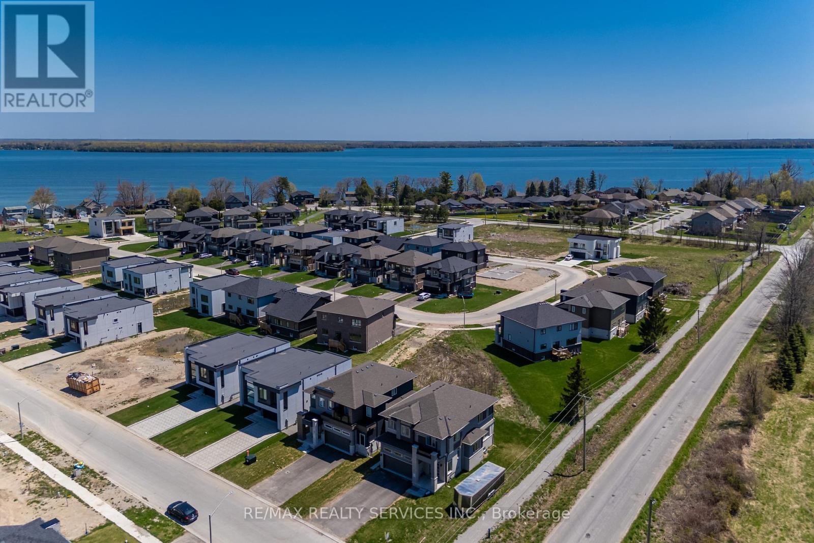 3700 Quayside Drive, Severn (West Shore), Ontario  L3V 6H3 - Photo 12 - S13456730
