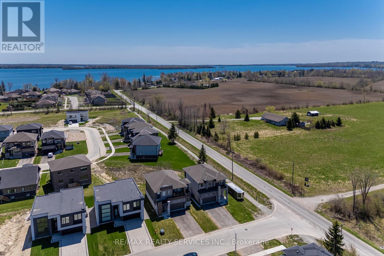 3700 Quayside Drive, Severn (West Shore), Ontario  L3V 6H3 - Photo 13 - S13456730