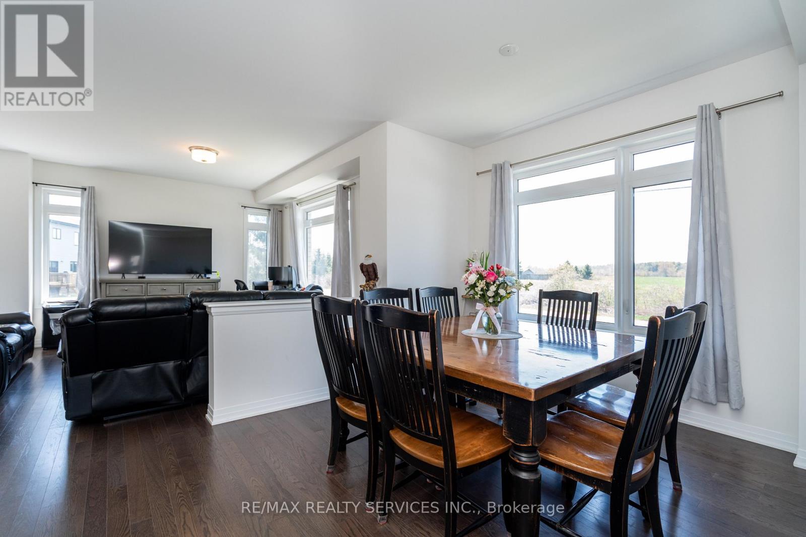 3700 Quayside Drive, Severn (West Shore), Ontario  L3V 6H3 - Photo 19 - S13456730