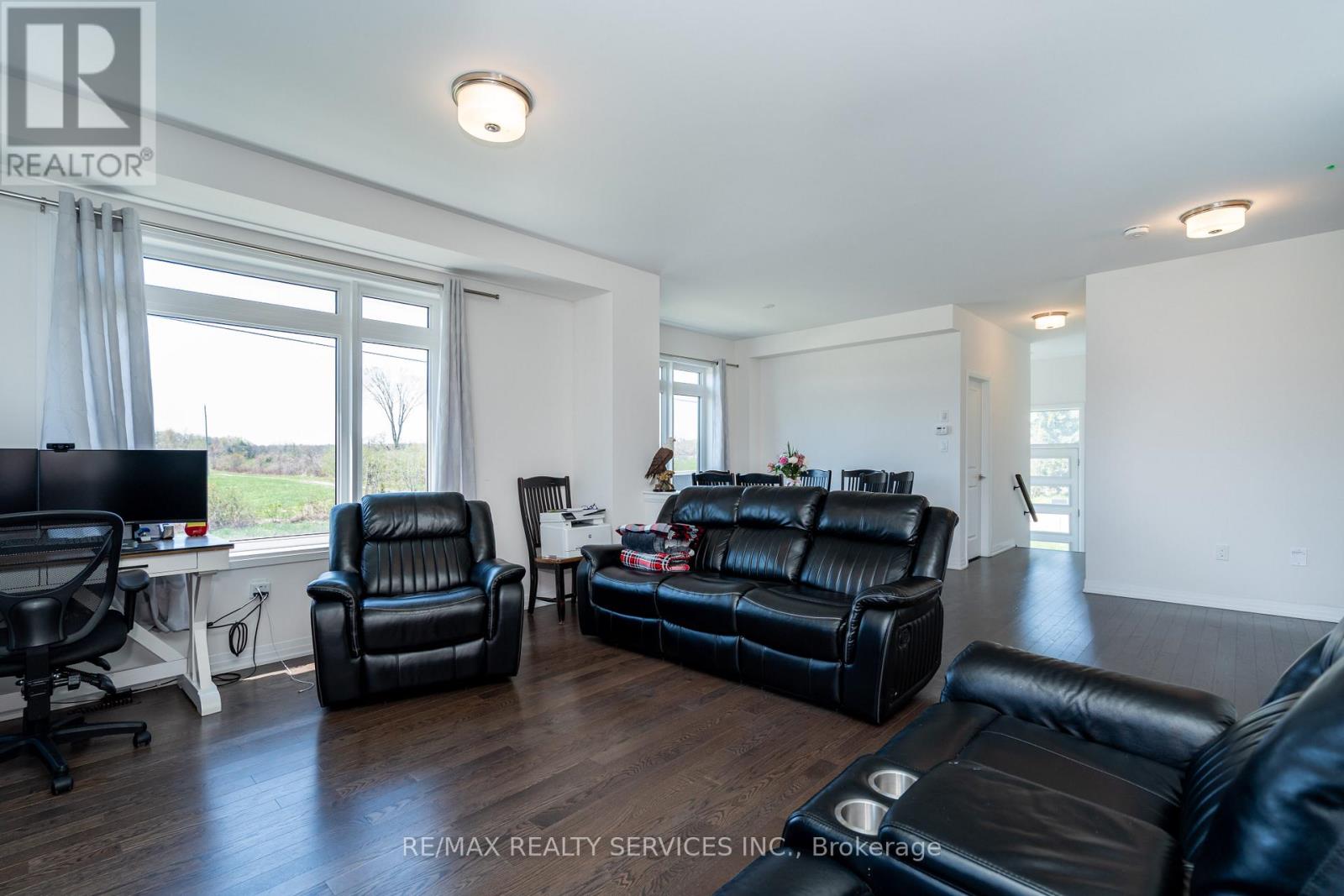 3700 Quayside Drive, Severn (West Shore), Ontario  L3V 6H3 - Photo 25 - S13456730