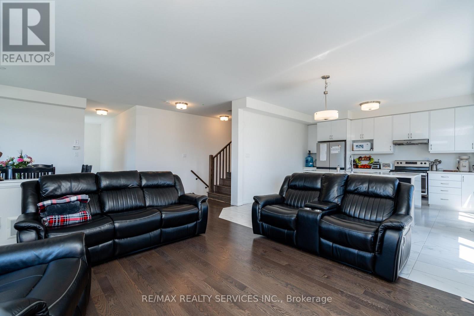 3700 Quayside Drive, Severn (West Shore), Ontario  L3V 6H3 - Photo 26 - S13456730