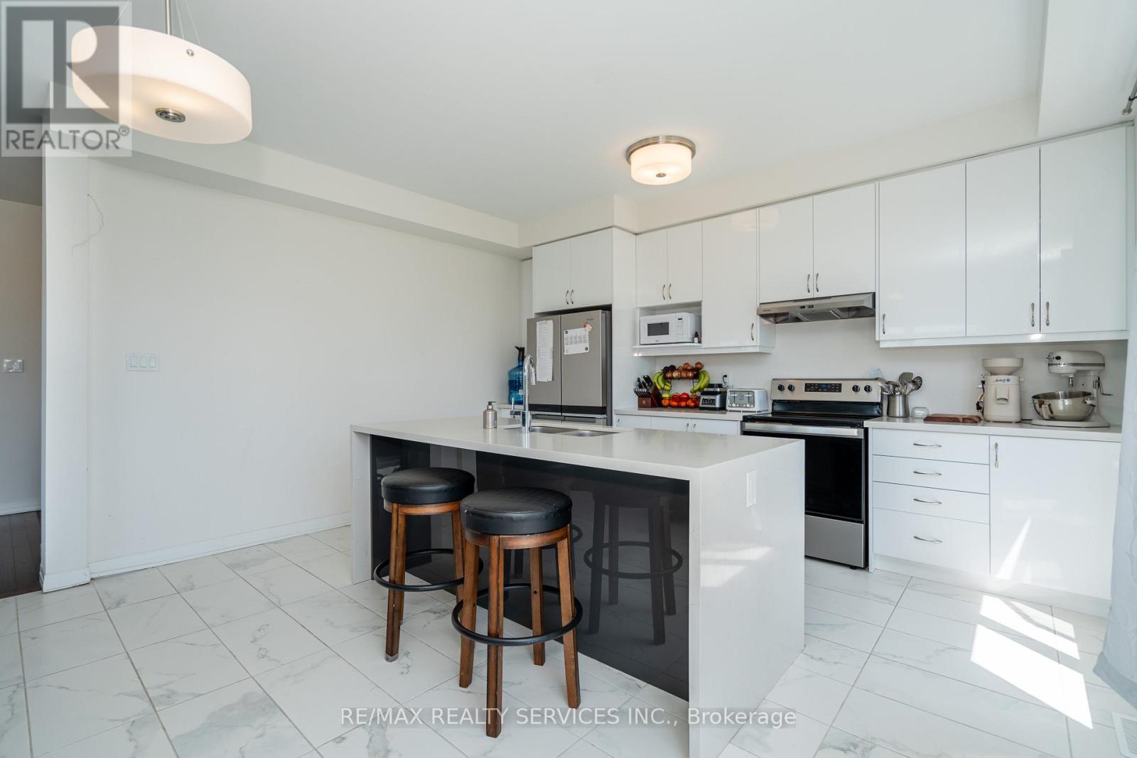 3700 Quayside Drive, Severn (West Shore), Ontario  L3V 6H3 - Photo 29 - S13456730