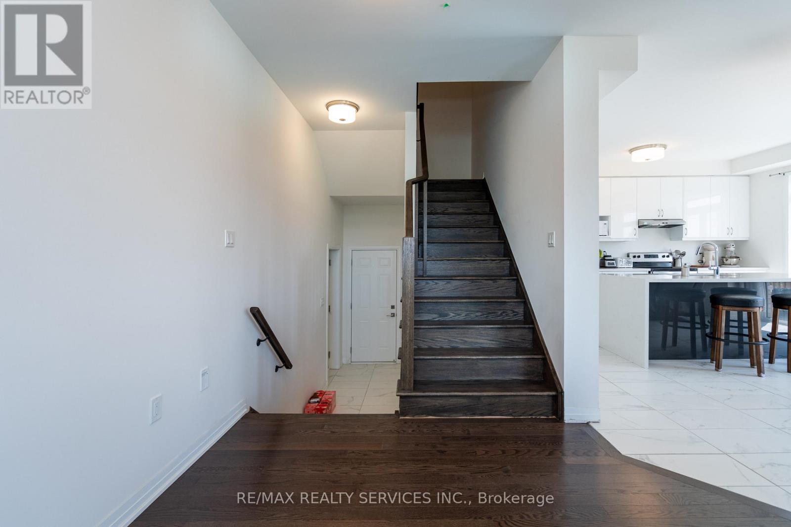 3700 Quayside Drive, Severn (West Shore), Ontario  L3V 6H3 - Photo 32 - S13456730