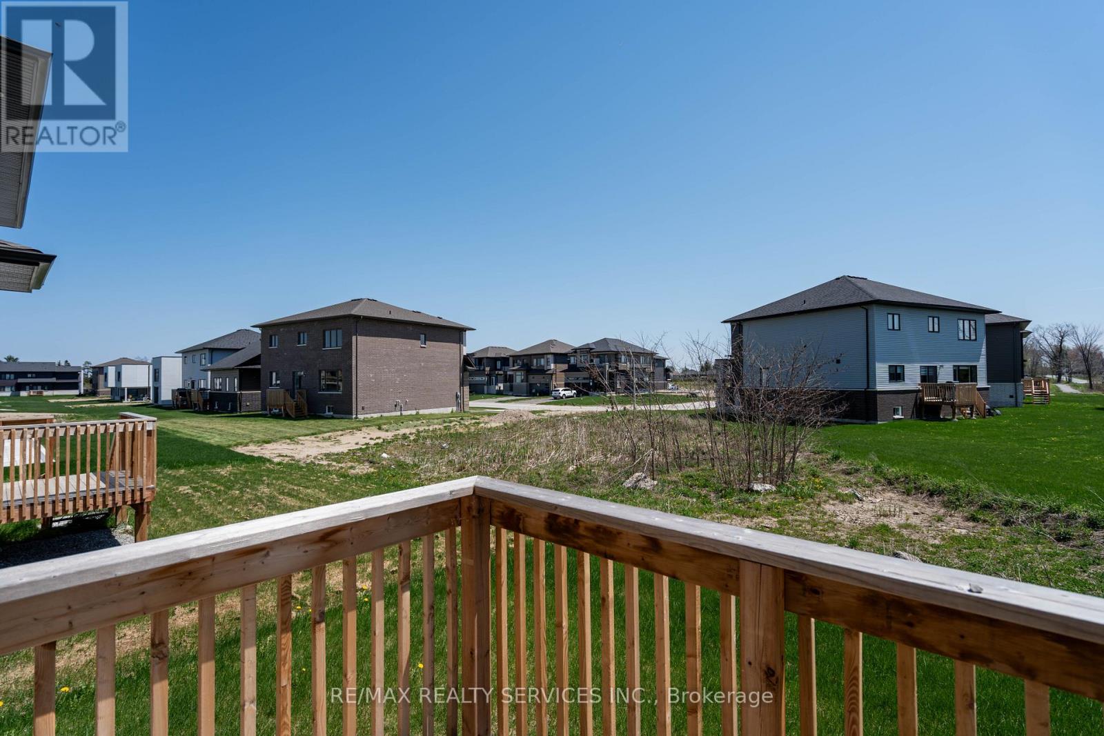 3700 Quayside Drive, Severn (West Shore), Ontario  L3V 6H3 - Photo 47 - S13456730