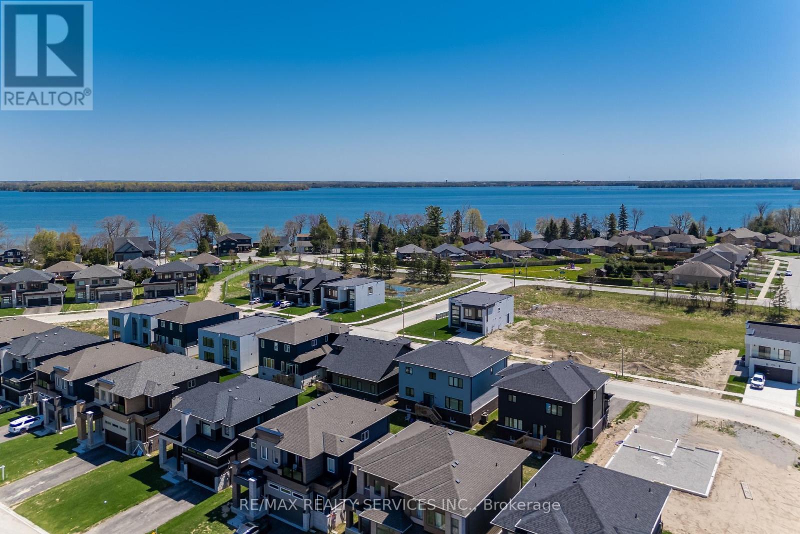 3700 Quayside Drive, Severn (West Shore), Ontario  L3V 6H3 - Photo 5 - S13456730