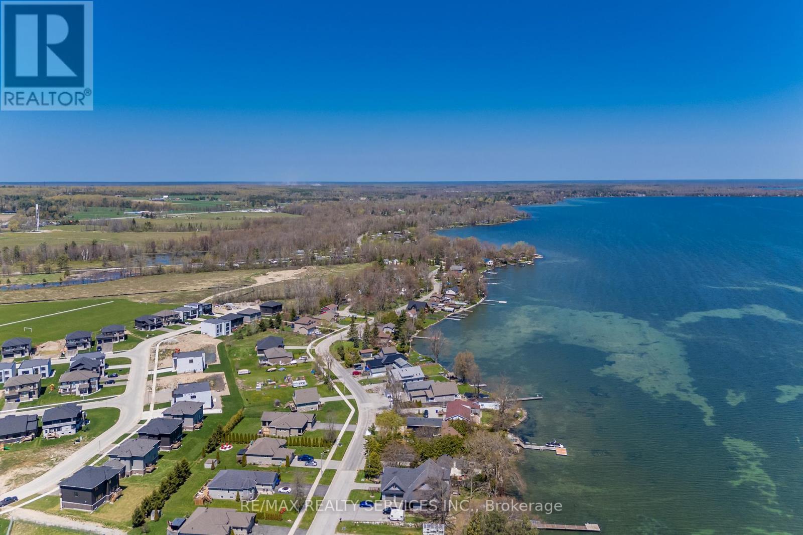3700 Quayside Drive, Severn (West Shore), Ontario  L3V 6H3 - Photo 8 - S13456730