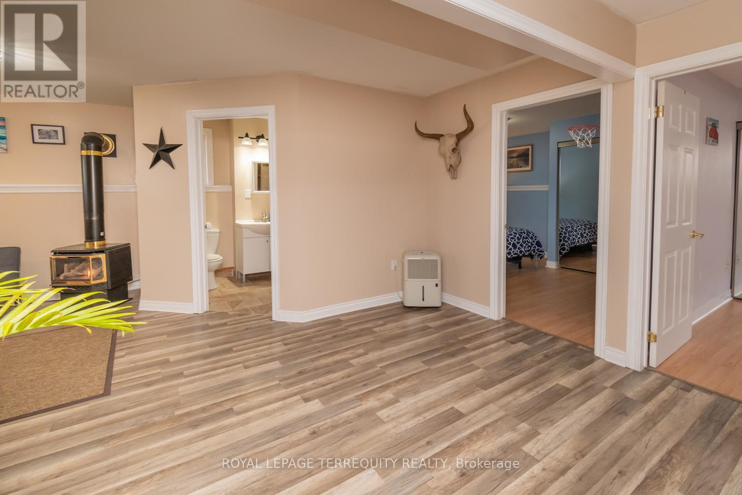 14 Hewitt Place, Barrie, Ontario  L4M 7B3 - Photo 21 - S13456760