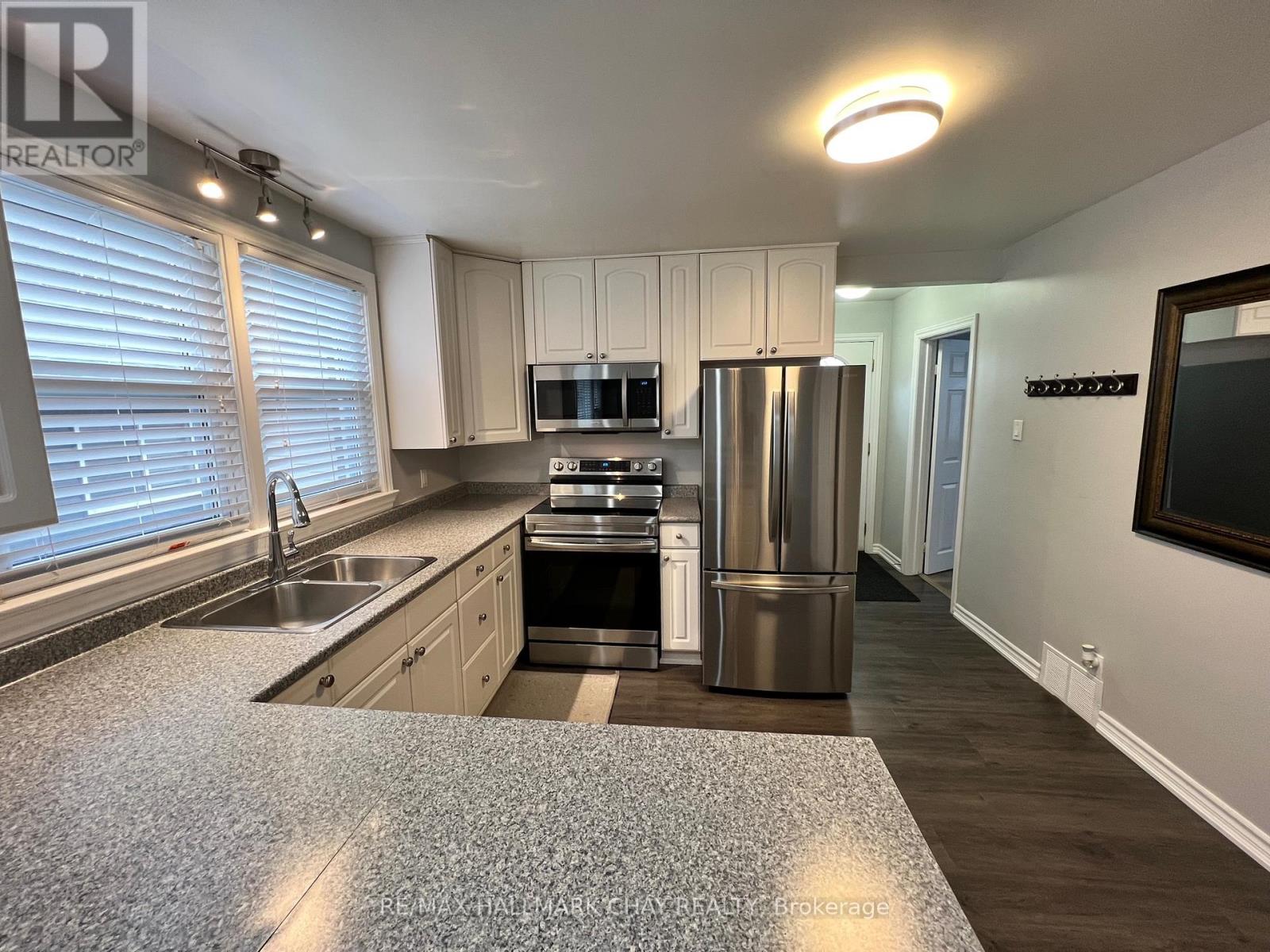 A - 10 Bowman Avenue, Barrie (Codrington), Ontario  L4M 1V2 - Photo 2 - S13456778