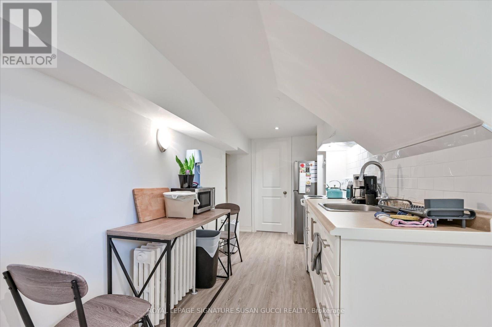 27 Bexhill Avenue, Toronto, Ontario  M1L 3B5 - Photo 20 - E13434368