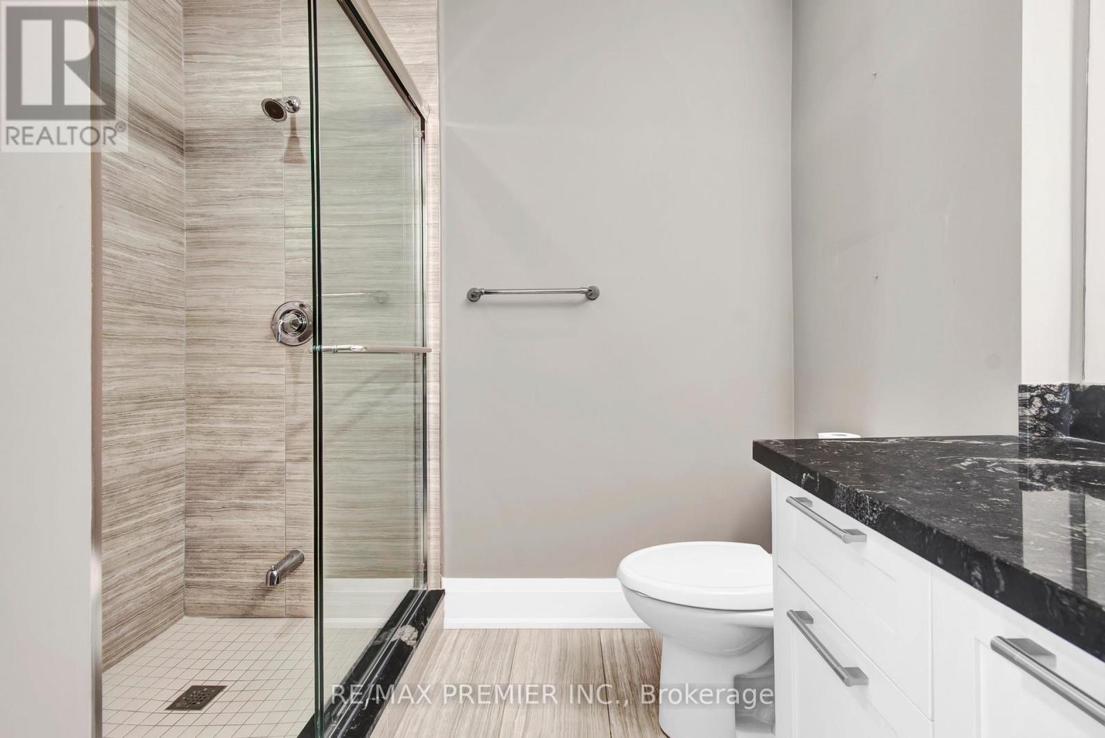402 - 9909 Pine Valley Drive, Vaughan, Ontario  L4L 1A6 - Photo 17 - N13456550