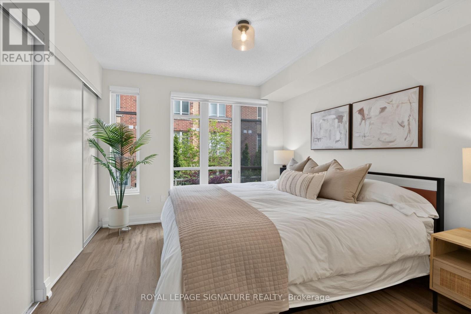 163 - 351 Wallace Avenue, Toronto, Ontario  M6P 3N1 - Photo 17 - W13456708