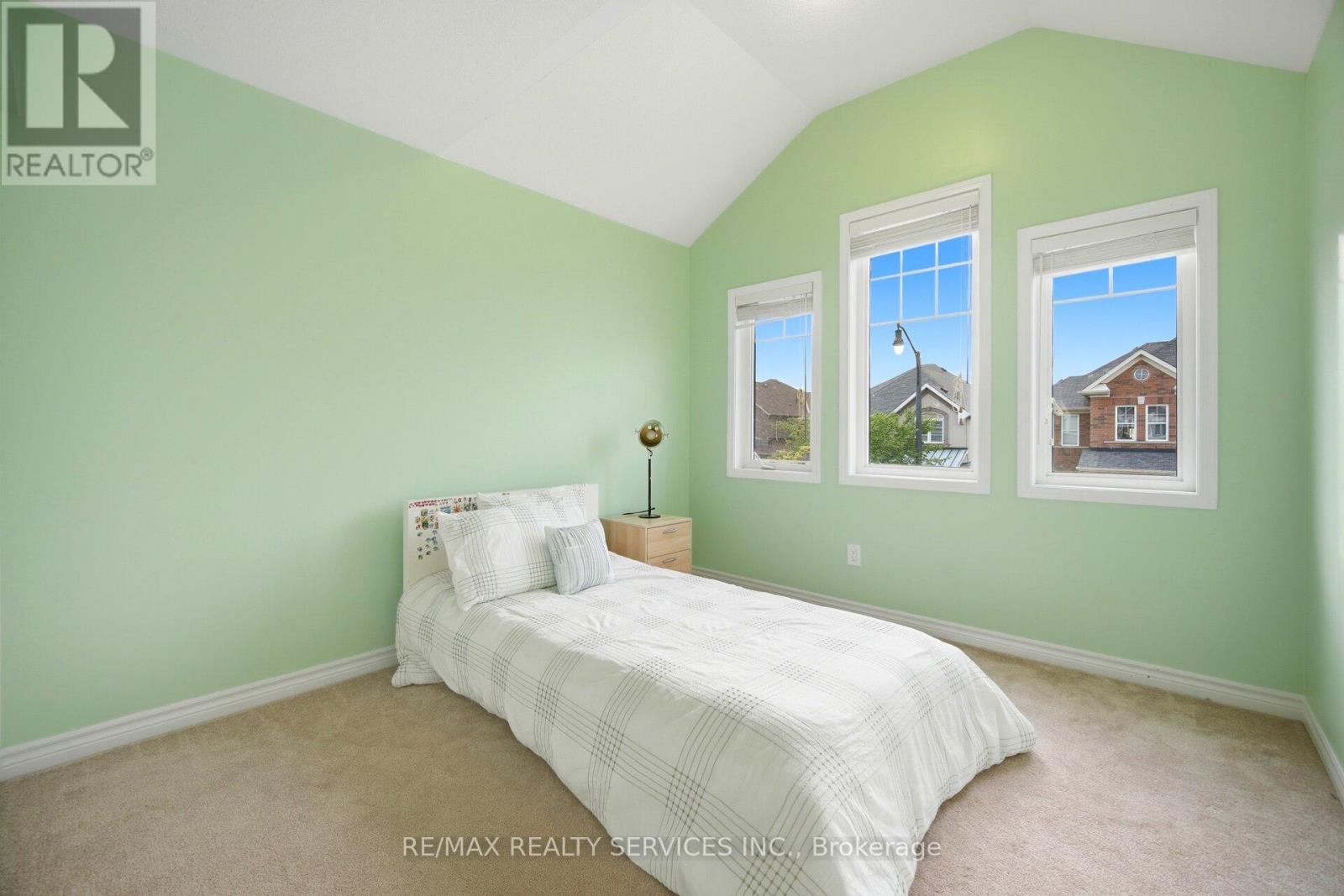 25 Bannister Crescent, Brampton, Ontario  L7A 4H2 - Photo 25 - W13456734