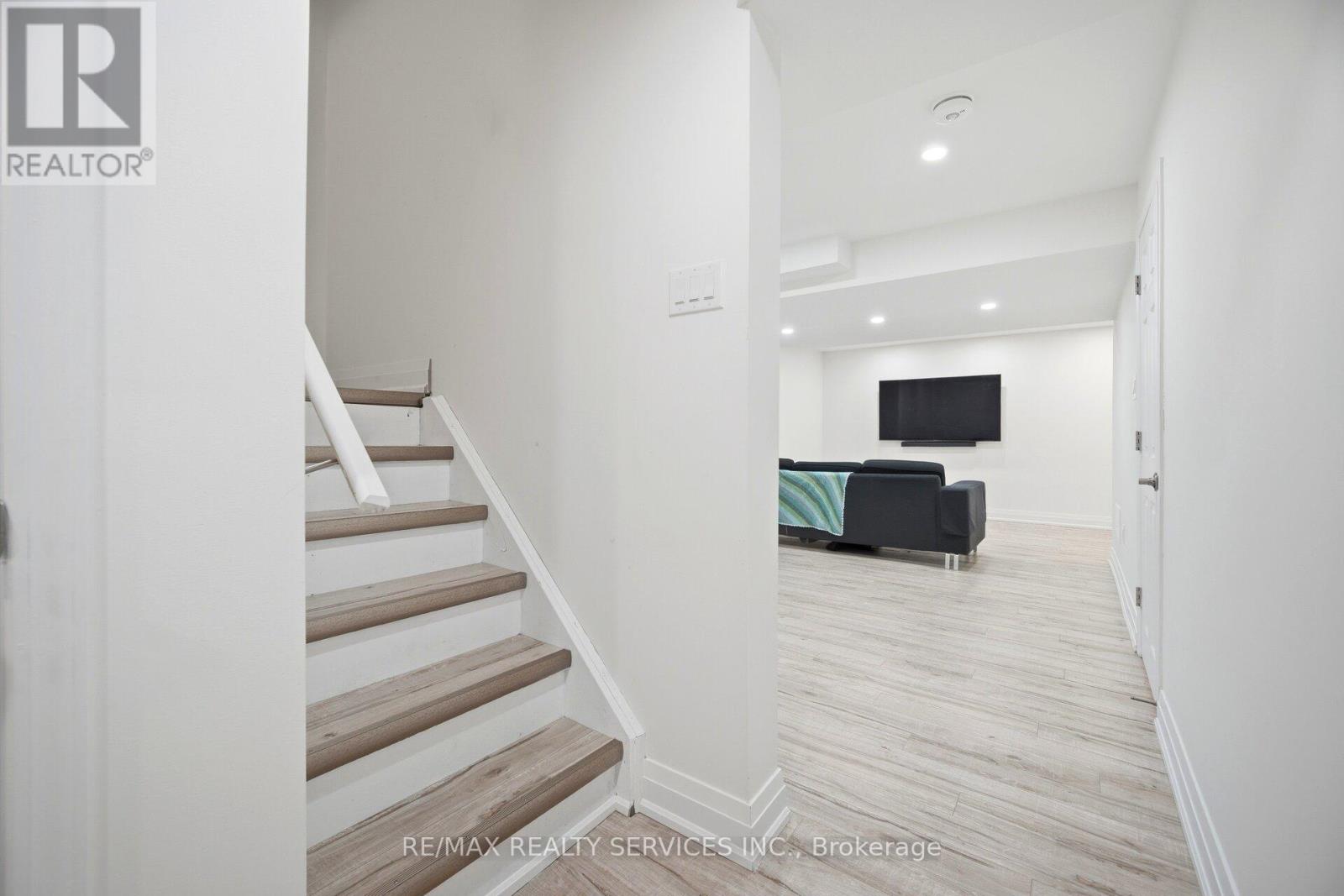 25 Bannister Crescent, Brampton, Ontario  L7A 4H2 - Photo 33 - W13456734