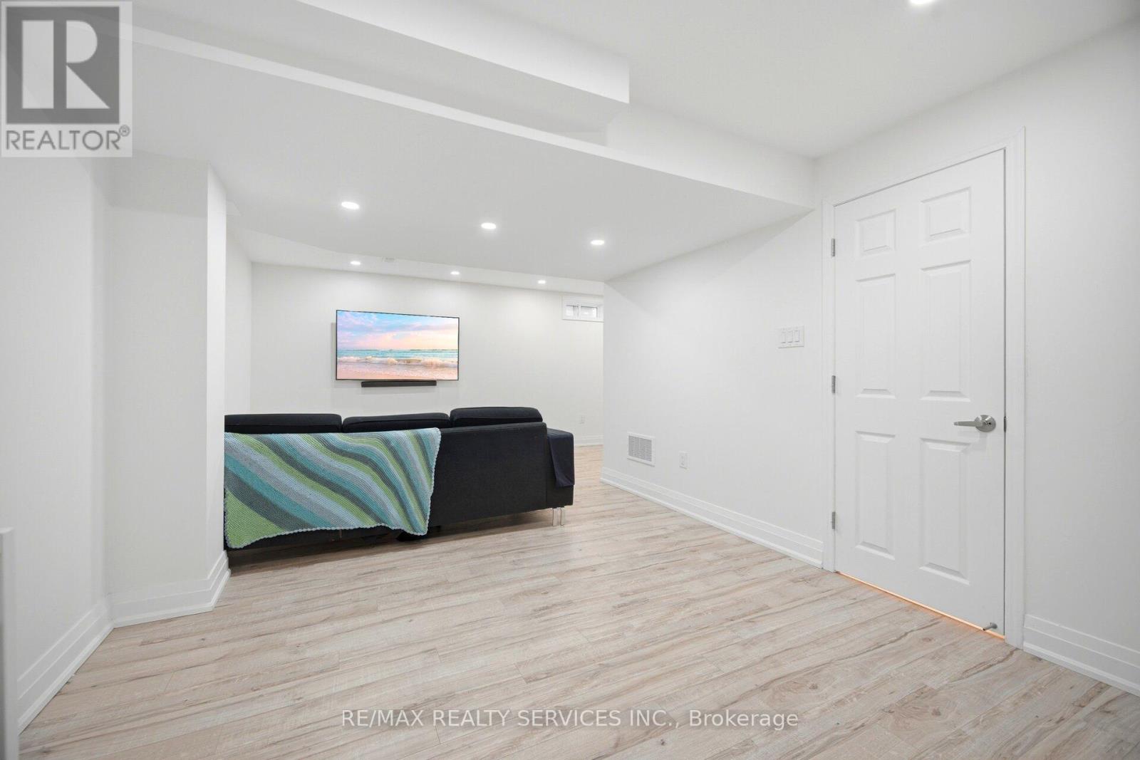 25 Bannister Crescent, Brampton, Ontario  L7A 4H2 - Photo 36 - W13456734