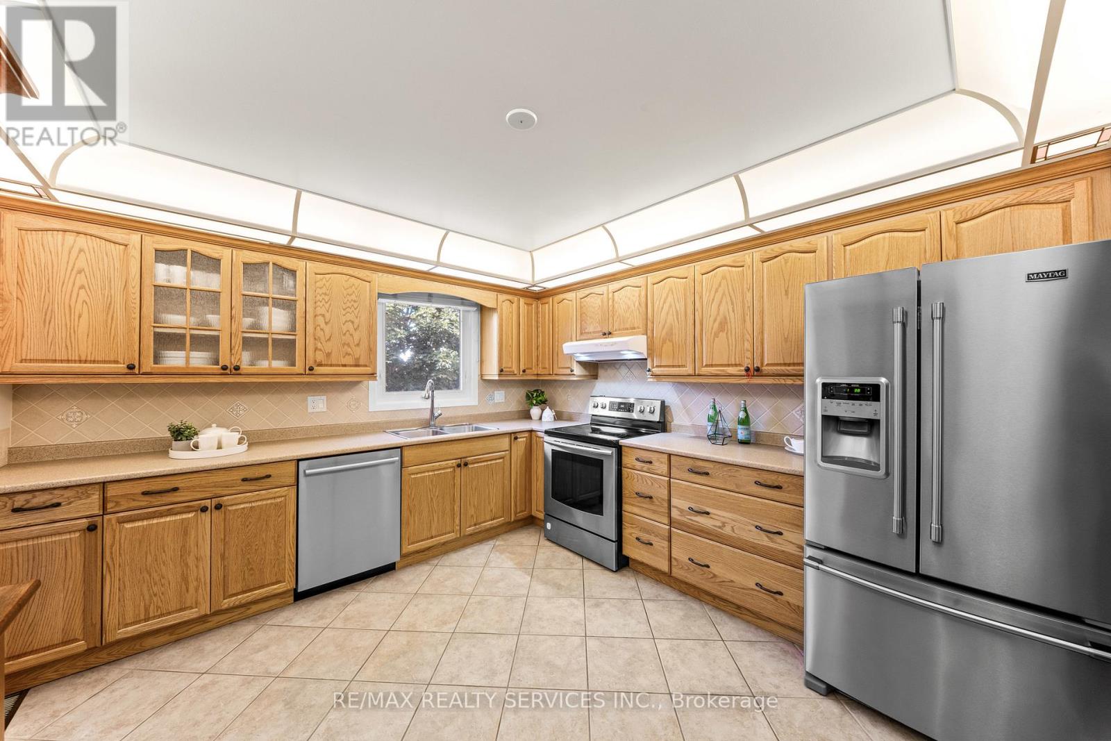 20 Linkdale Road, Brampton, Ontario  L6V 2Y4 - Photo 21 - W13452598