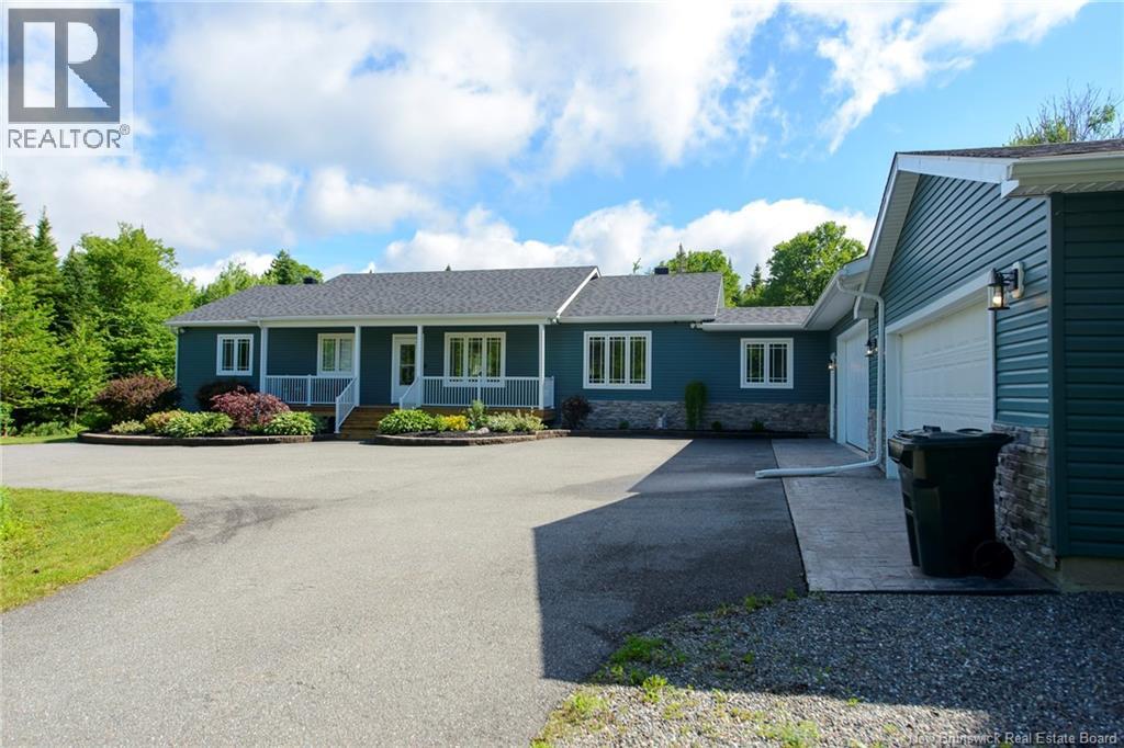 33 Clinton Drive, Willow Grove, New Brunswick  E2S 3G8 - Photo 3 - NB142146