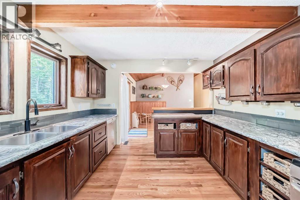 51 Manyhorses Drive, Rural Rocky View County, Alberta  T3Z 1A2 - Photo 11 - A2321103