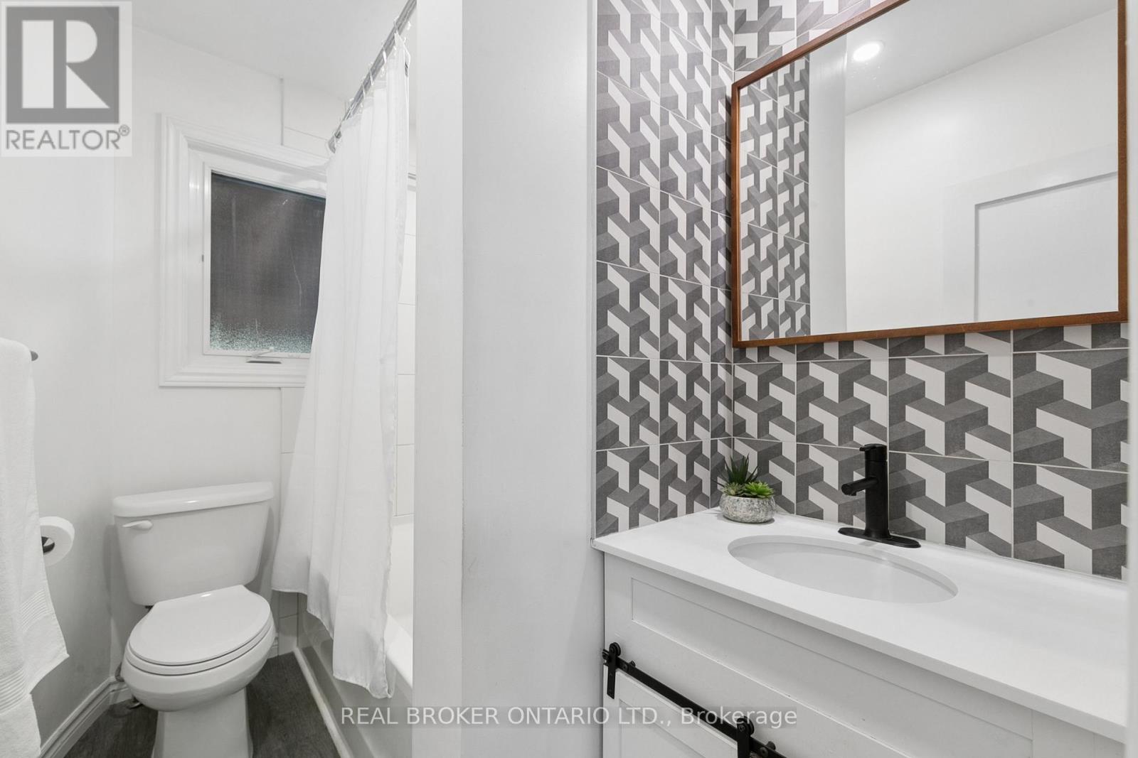 209 Bedford Road, Kitchener, Ontario  N2G 3A5 - Photo 17 - X13456638